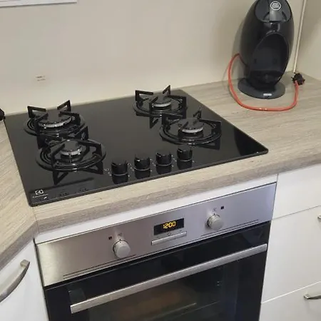 Kivioli Apartment *